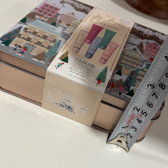 Lip Balm Collection Set - Picture 5 of 5